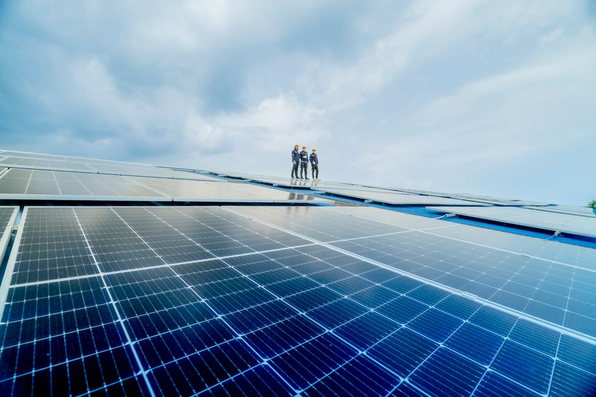 Powering the Future: Renewable Energy & Plastic Packaging