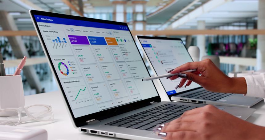 Female Business Leader Utilizing CRM Software To Enhance Customer Support.