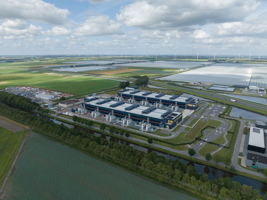 New constructed datacenter AMS 13 and AMS 14 in Middenmeer, muncipality of Hollandse Kroon, Middenmeer, The Netherlands. Aerial drone video.
