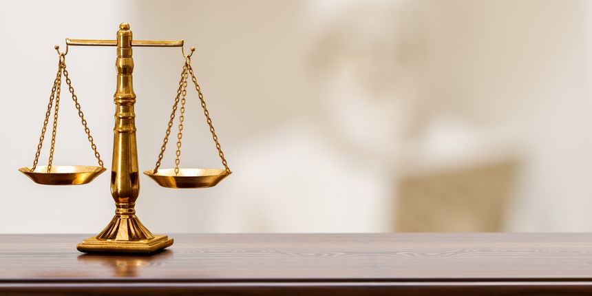 Legal scales Symbol of law and justice. lawyer and legal services in business. Law concept of Judiciary, Jurisprudence and Justice. Business Consumer rights and protection law concept. 3d rendering