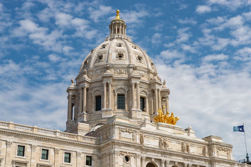 Exterior of the Minnesota State Capitol Building, built between 1896 and 1905, in St. Paul, Minnesota, USA.