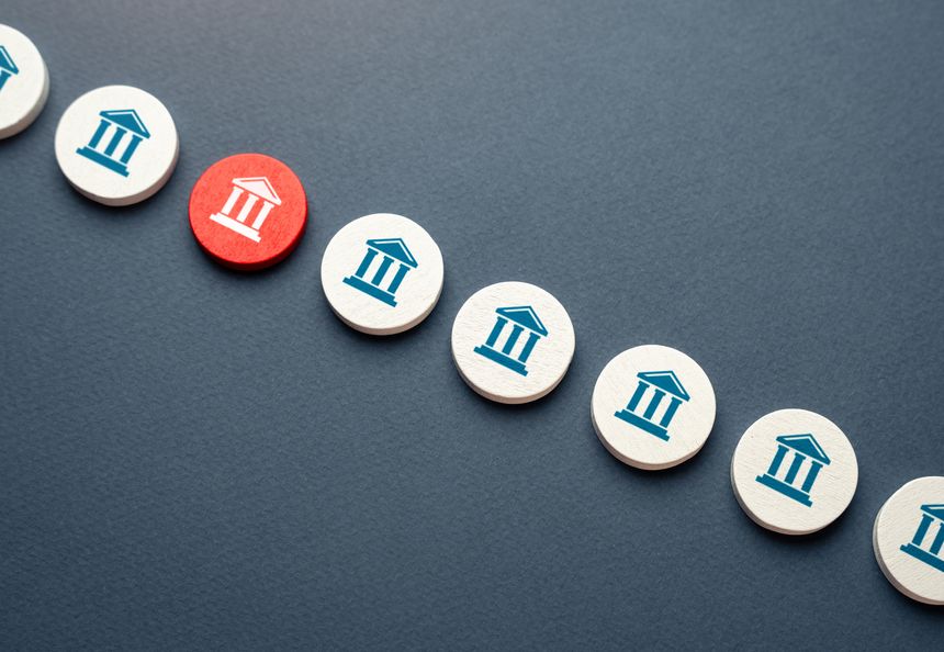 Bank bankruptcy. The bank is under sanctions. Cut off from financial systems. Economic problems.