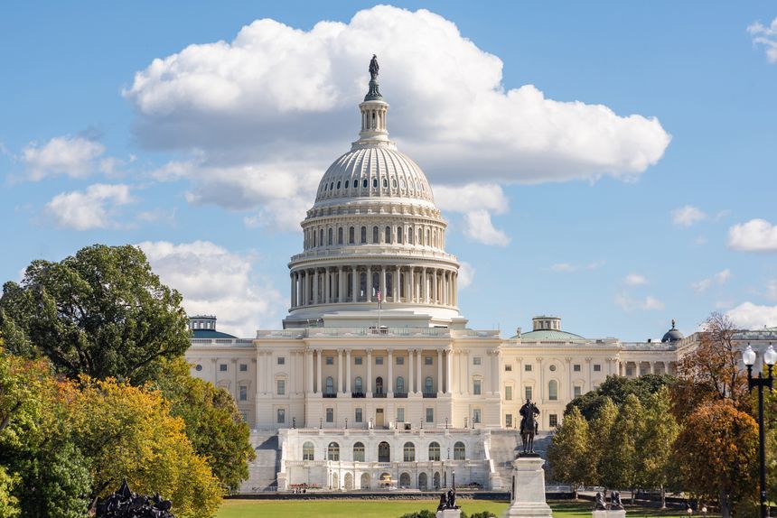 October 22, 2025: The U.S. Capitol is seen in the early afternoon on the 22nd day of the second longest ever shutdown of the U.S. government. Credit: Brandon J. Moser/Alamy Live News