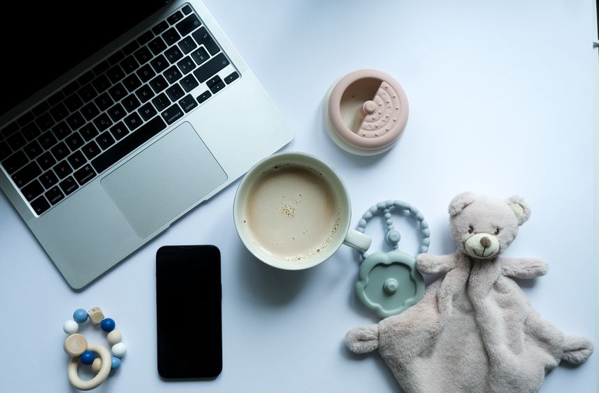 Working mom on maternity leave