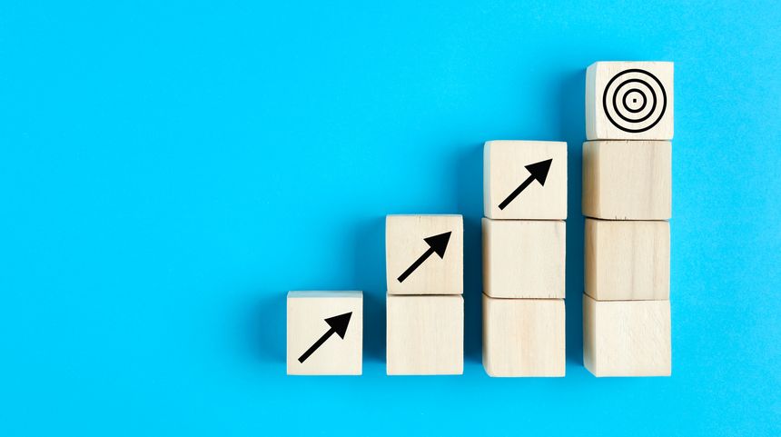 Jennifer Lucas-Ross Published in NALP Bulletin+ on Building Professional Development Programs